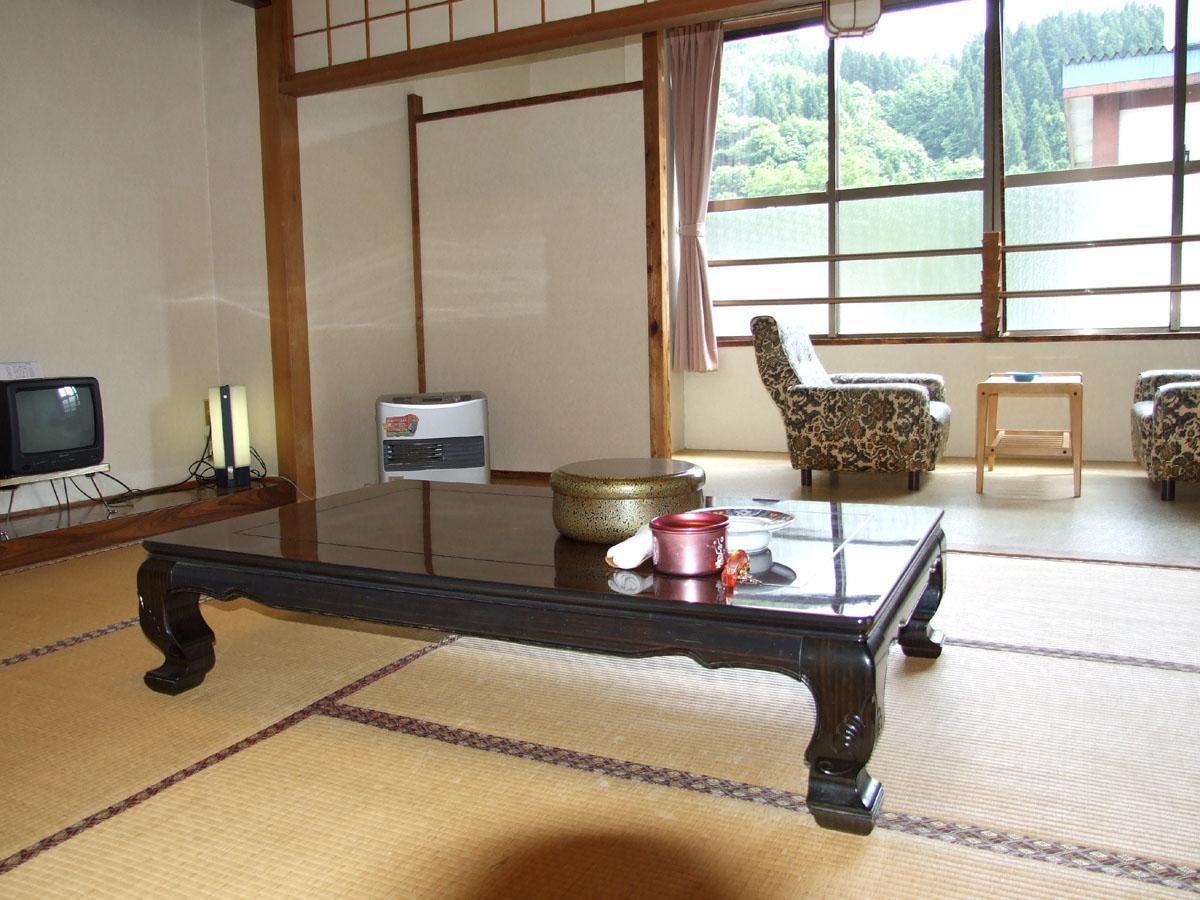Hanezawa Onsen Katoya Ryokan Mogami Exteriör bild