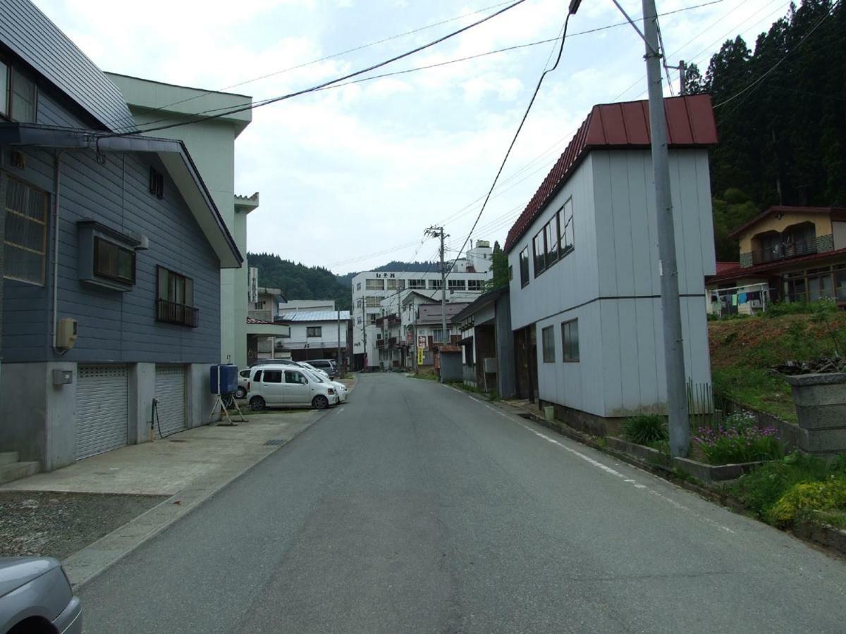 Hanezawa Onsen Katoya Ryokan Mogami Exteriör bild